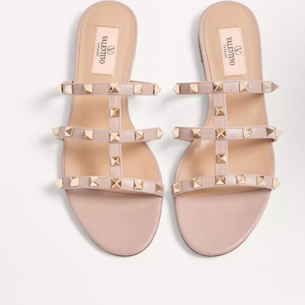 Valentino Rockstud Sandal Poudre - size 40